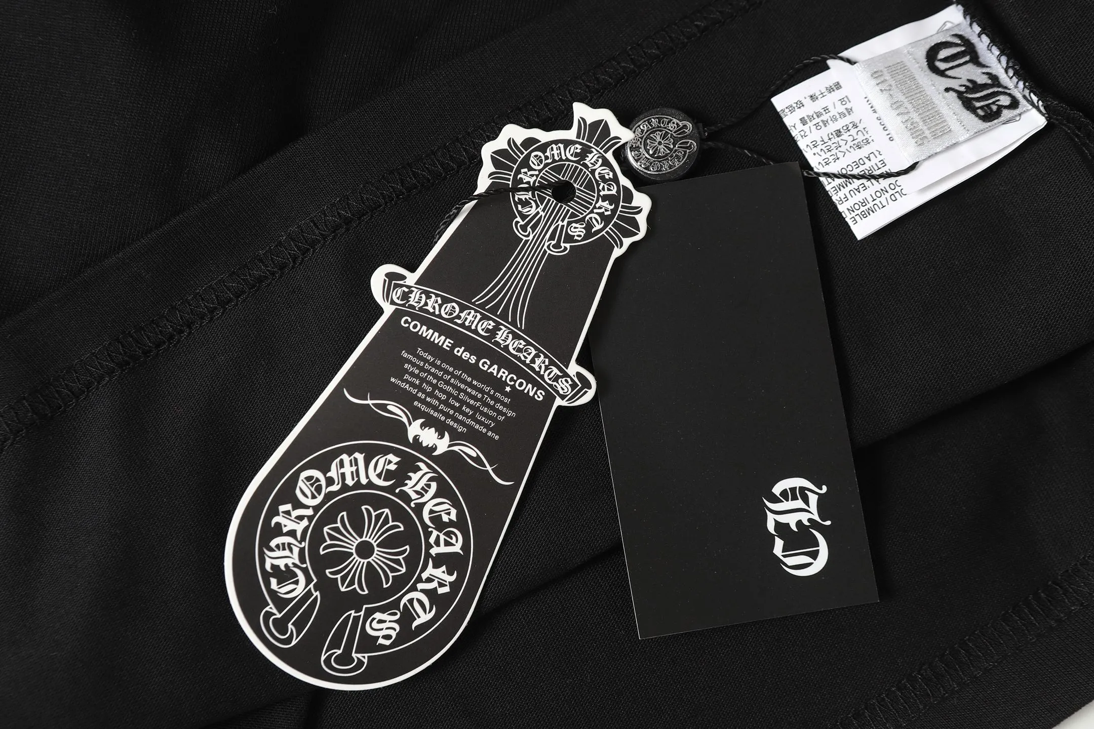 P150 -Chrome Hearts/Chrome Hearts Sanskrit cross letter printed short-sleeved T-shirt -High weight, high density and high quality. The wool is soft, delicate and skin-friendly. It feels soft and silky. It has excellent warmth and skin-friendly properties.